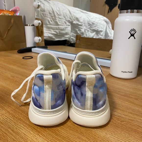 APL techloom shoes - Picture 3 of 5